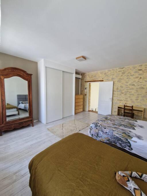Demeure En Pierre Avec Piscine Privee Villa Etauliers Exteriör bild